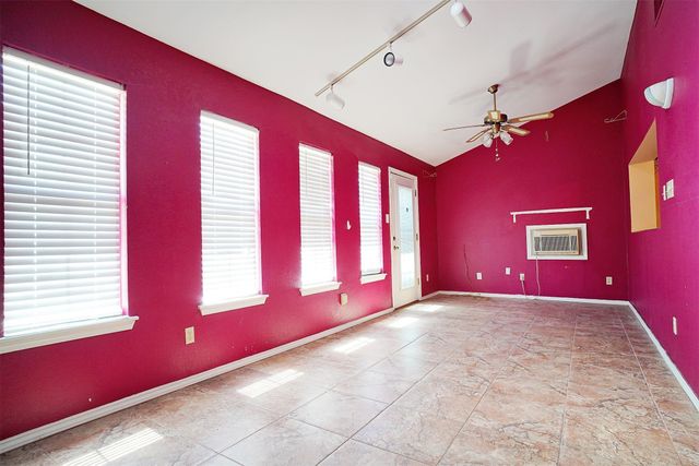 1734 Hartford Drive, Carrollton, TX 75007