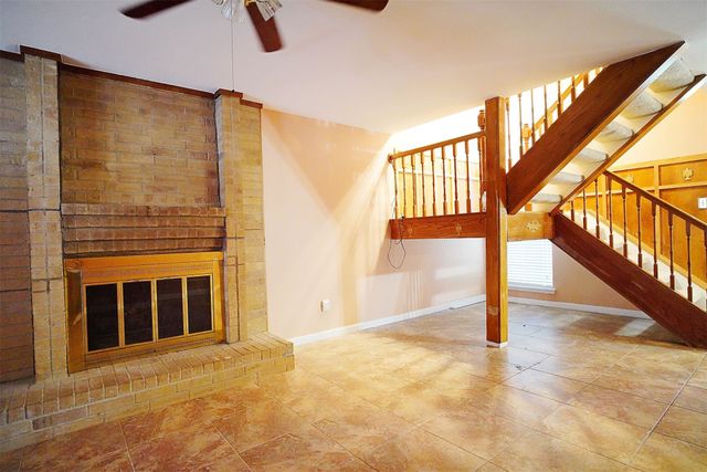 1734 Hartford Drive, Carrollton, TX 75007