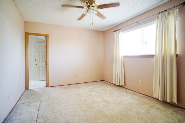 1734 Hartford Drive, Carrollton, TX 75007