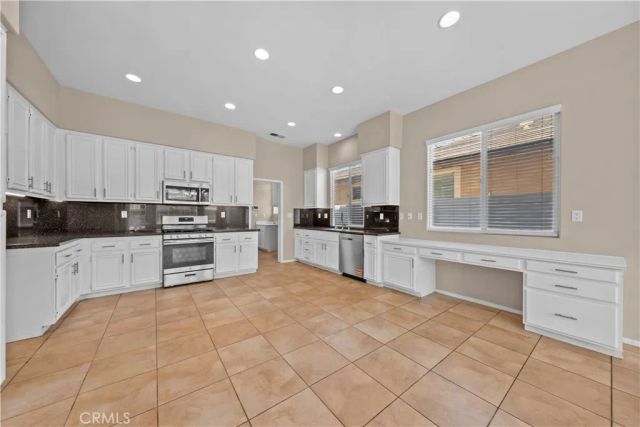 36046 Joltaire Way, Winchester, CA 92596