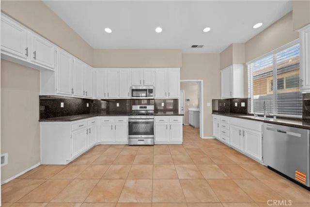 36046 Joltaire Way, Winchester, CA 92596