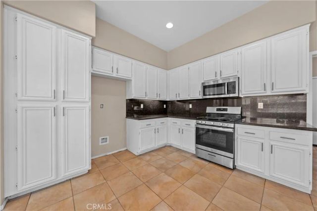 36046 Joltaire Way, Winchester, CA 92596