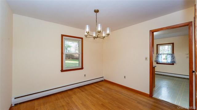 16 Townsend Boulevard, Pawling, NY 12564