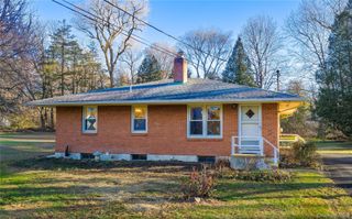 16 Townsend Boulevard, Pawling, NY 12564