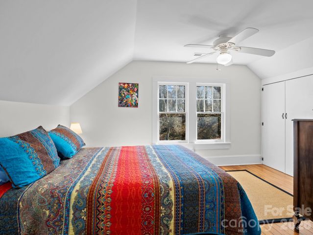 439 Lockhart Road, Tryon, NC 28782