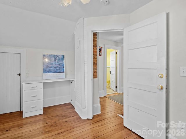 439 Lockhart Road, Tryon, NC 28782