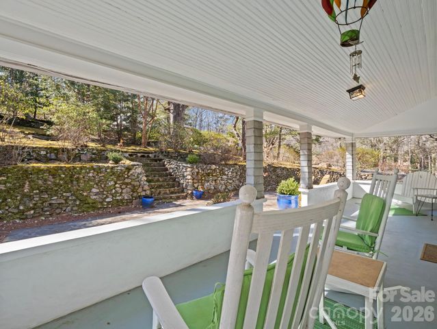 439 Lockhart Road, Tryon, NC 28782