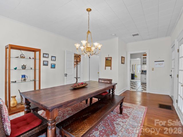 439 Lockhart Road, Tryon, NC 28782