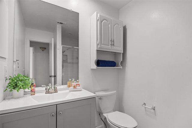 5100 Verde Valley Lane 245, Dallas, TX 75254