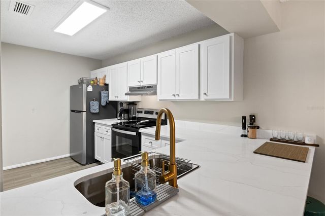 612 KENWICK CIRCLE 103, Casselberry, FL 32707