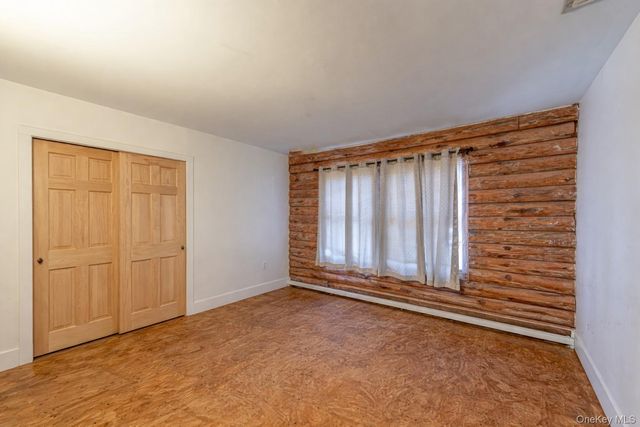 97 Woodlot Road, Ridge, NY 11961