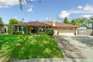 881 Dublin Court, Upland, CA 91784