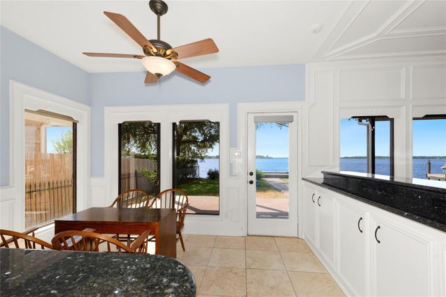 12098 Sagittarius Drive E, Willis, TX 77318