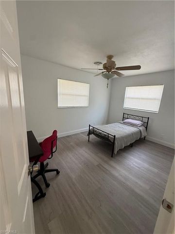 4902 Nassau CT, Cape Coral, FL 33904