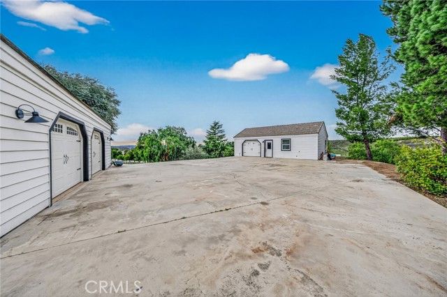 40333 Chaparral Drive, Temecula, CA 92592