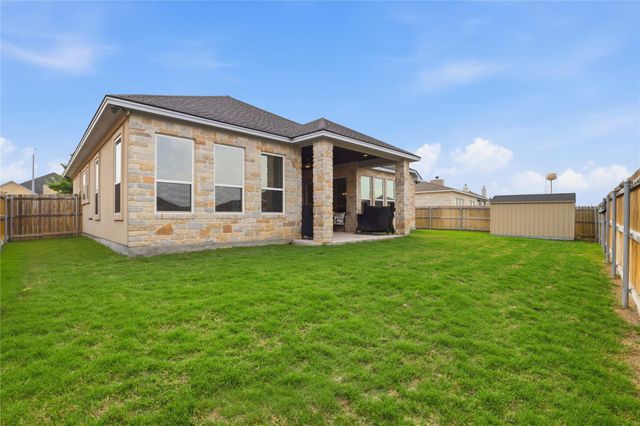 133 Greg LN, Jarrell, TX 76537