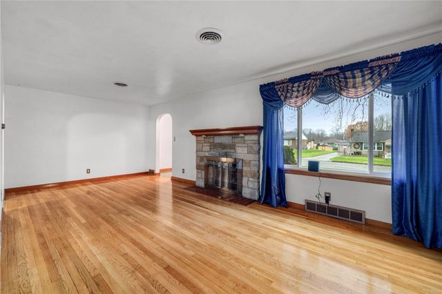 362 VICTORY DRIVE, Sharpsville, PA 16150