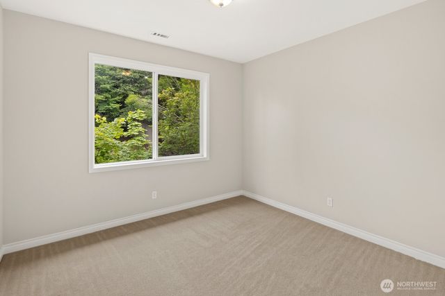 23399 SE 52nd Street, Issaquah, WA 98029