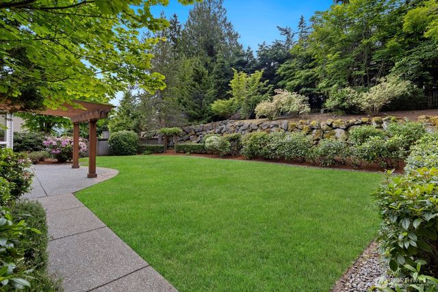 23399 SE 52nd Street, Issaquah, WA 98029