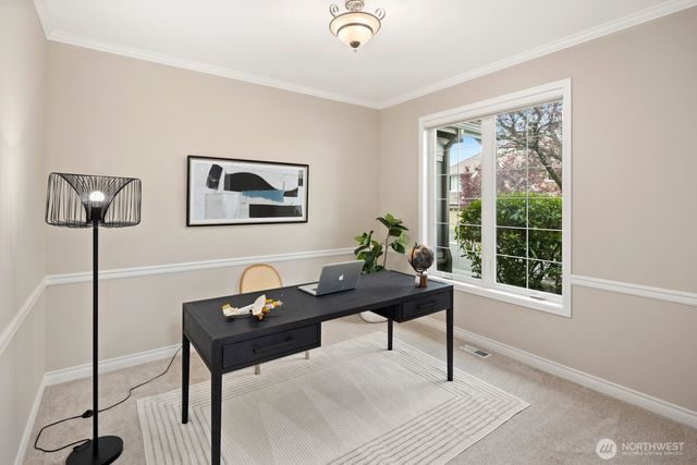 23399 SE 52nd Street, Issaquah, WA 98029