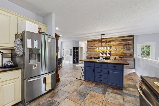 4410 Surji Cir, Centerville, TN 37033