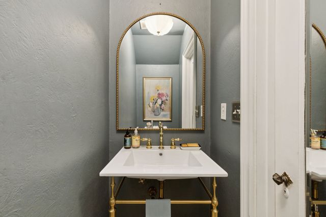 8184 Santa Clara Drive, Dallas, TX 75218