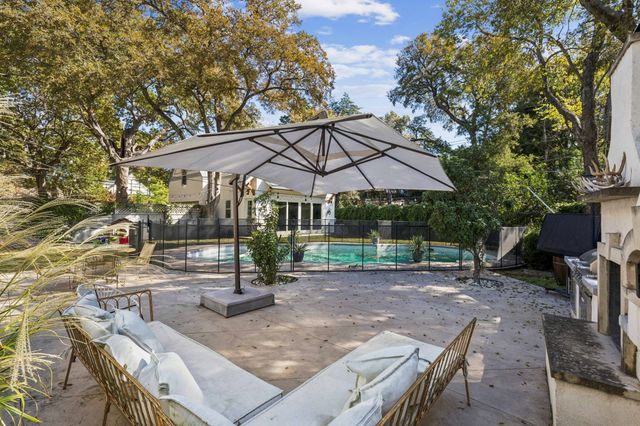 8184 Santa Clara Drive, Dallas, TX 75218