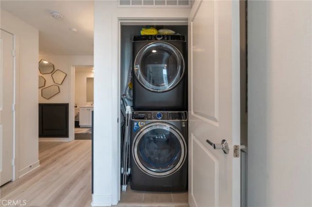 1867 S Union 64, Anaheim, CA 92805