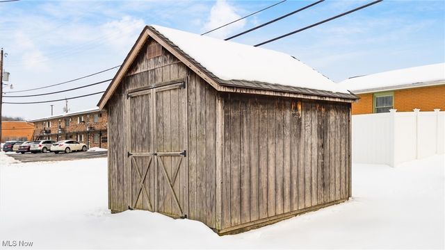 1078 Pfeifer Drive, Zanesville, OH 43701