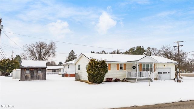 1078 Pfeifer Drive, Zanesville, OH 43701