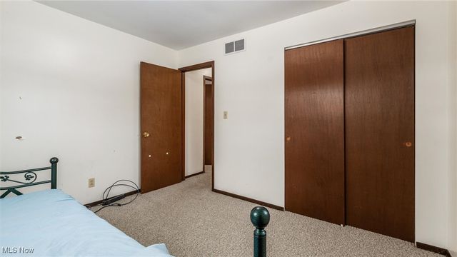 1078 Pfeifer Drive, Zanesville, OH 43701