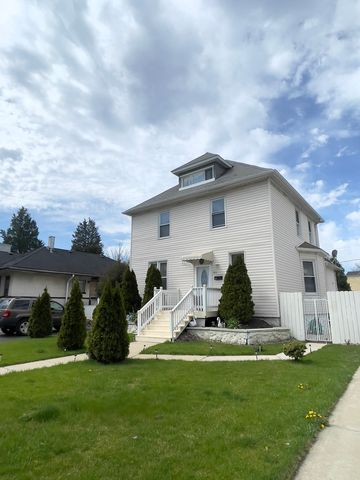 2632 S Austin Boulevard, Cicero, IL 60804