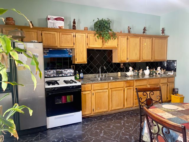2632 S Austin Boulevard, Cicero, IL 60804