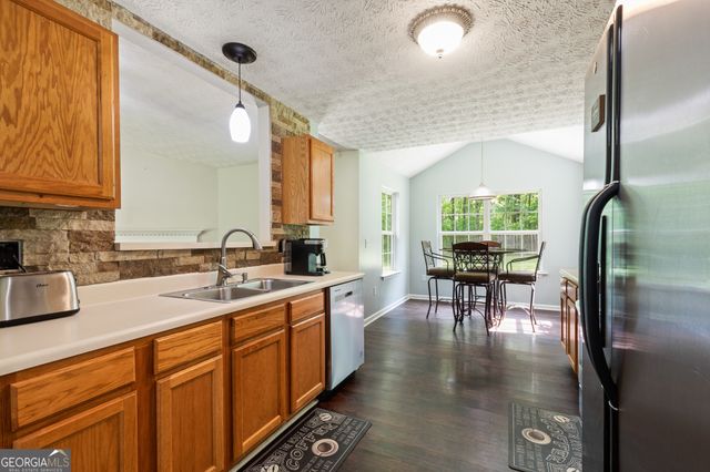 3775 Highway 16 E, Sharpsburg, GA 30277