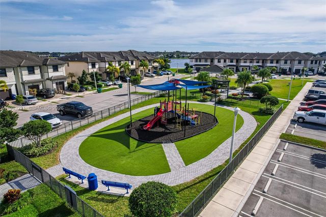 15540 NW 88th Ave 15540, Miami Lakes, FL 33018