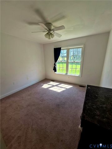 22040 Rowanty Rd, Carson, VA 23830