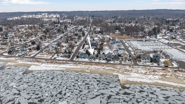 218 Beach Avenue, Leonardo, NJ 07737