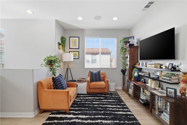 22764 Meyler, Torrance, CA 90502