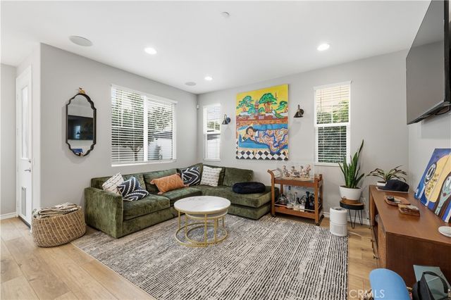 22764 Meyler, Torrance, CA 90502