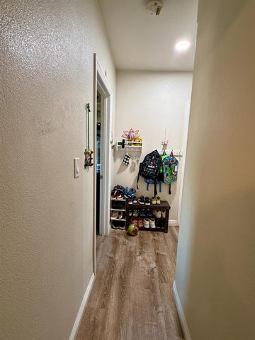1118 N Augusta Street, Fresno, CA 93701