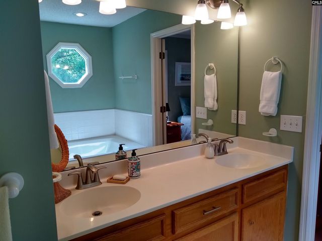 2507 OLD BARNWELL Road, Lexington, SC 29073