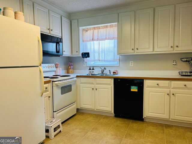 515 Pin Oak Drive, Bethlehem, GA 30620