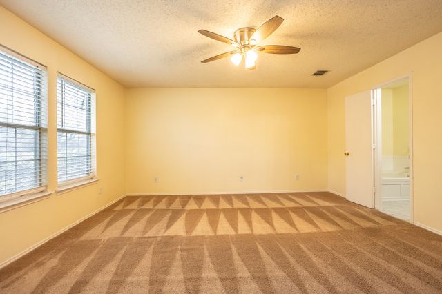 2415 Mallory Lane, Lancaster, TX 75134