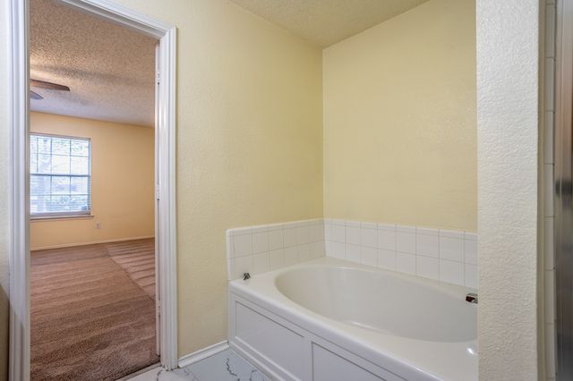 2415 Mallory Lane, Lancaster, TX 75134