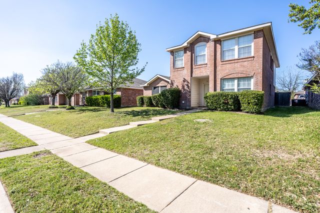 2415 Mallory Lane, Lancaster, TX 75134