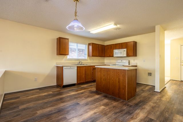 2415 Mallory Lane, Lancaster, TX 75134