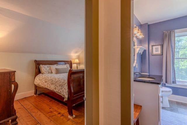 1470 Popple Dungeon Road, Chester, VT 05143