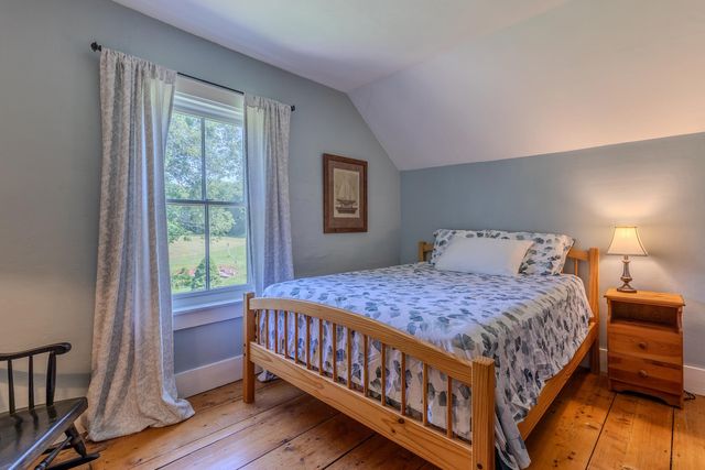 1470 Popple Dungeon Road, Chester, VT 05143