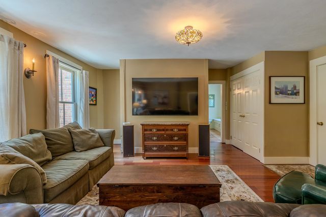 1470 Popple Dungeon Road, Chester, VT 05143