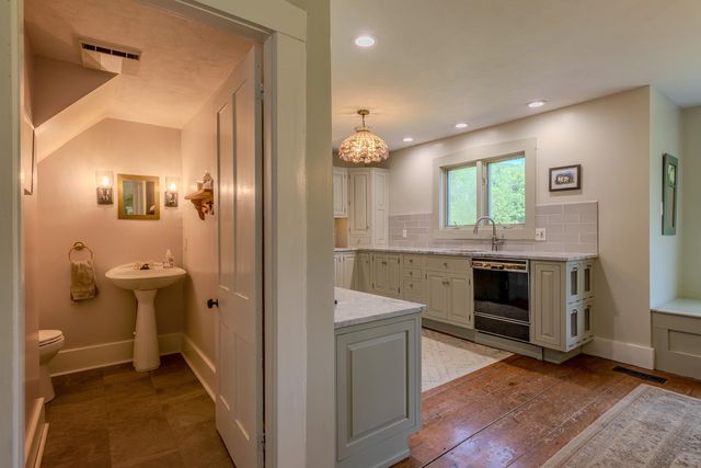 1470 Popple Dungeon Road, Chester, VT 05143